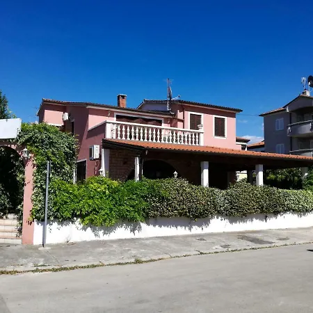 Apartment Sandra Umag Exterior photo