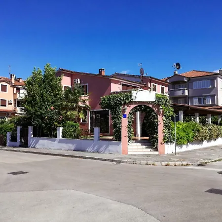 Apartment Sandra Umag Exterior photo